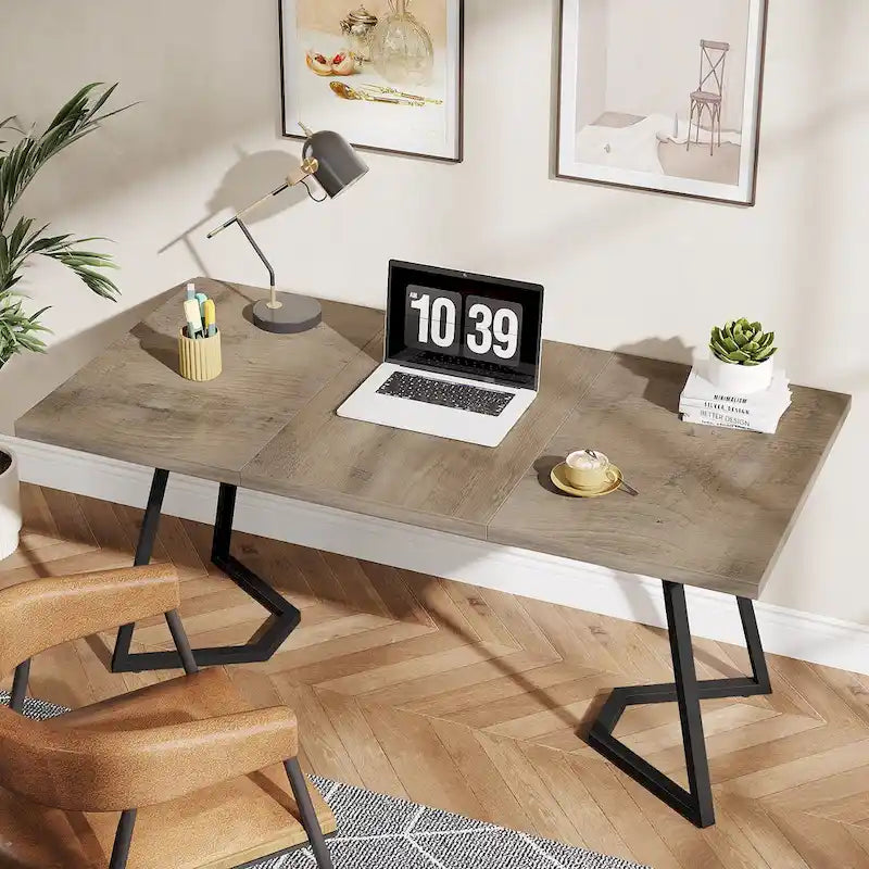 Bureau de 55 pouces avec plateau en faux marbre et cadre en métal doré