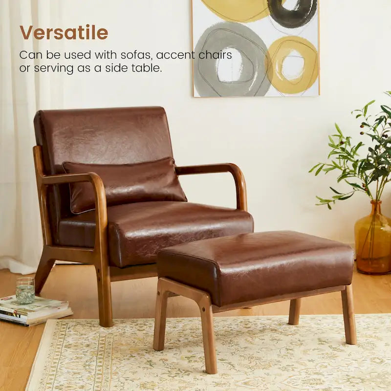 Mid-Century-Akzenthocker aus Kunstleder mit ausgestellten Beinen aus Gummibaumholz