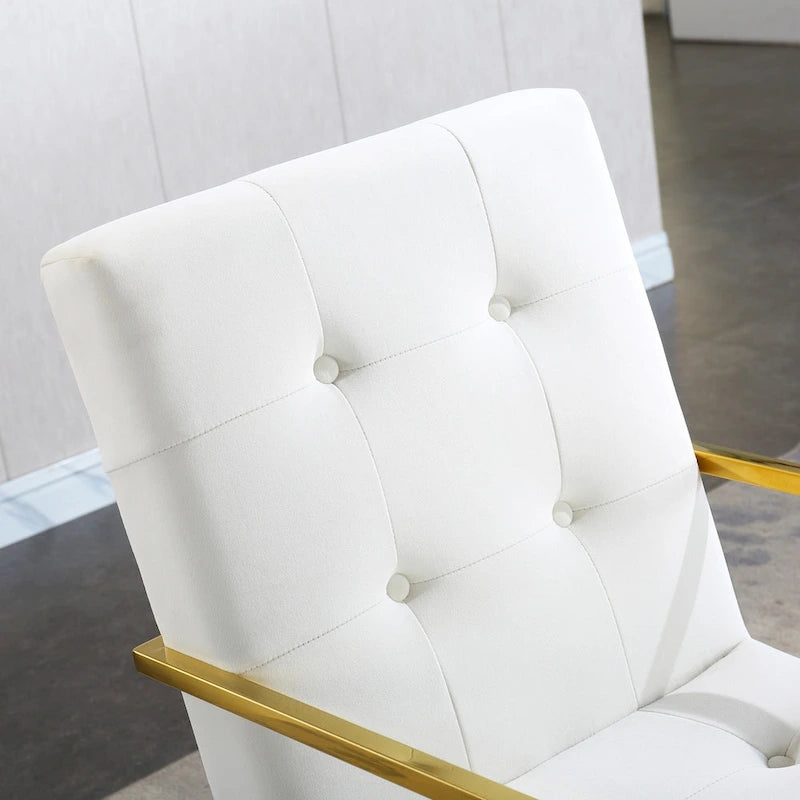 Chaise de salle à manger glamour en velours capitonné avec piètement luge doré en acier inoxydable